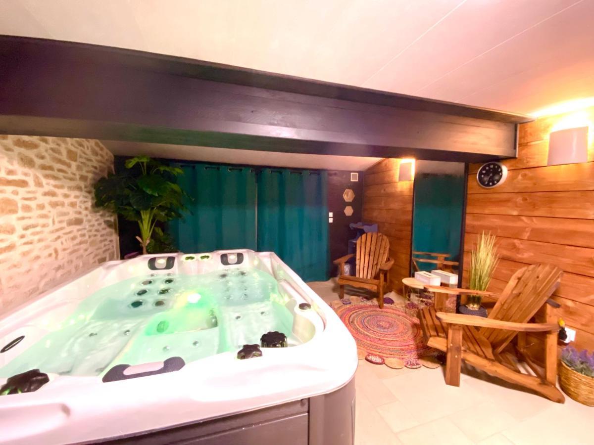 Le Cocon Boheme - Maison Climatisee Au Coeur De Sarlat - Parking - Piscine Chauffee - Spa Et Massages Buitenkant foto