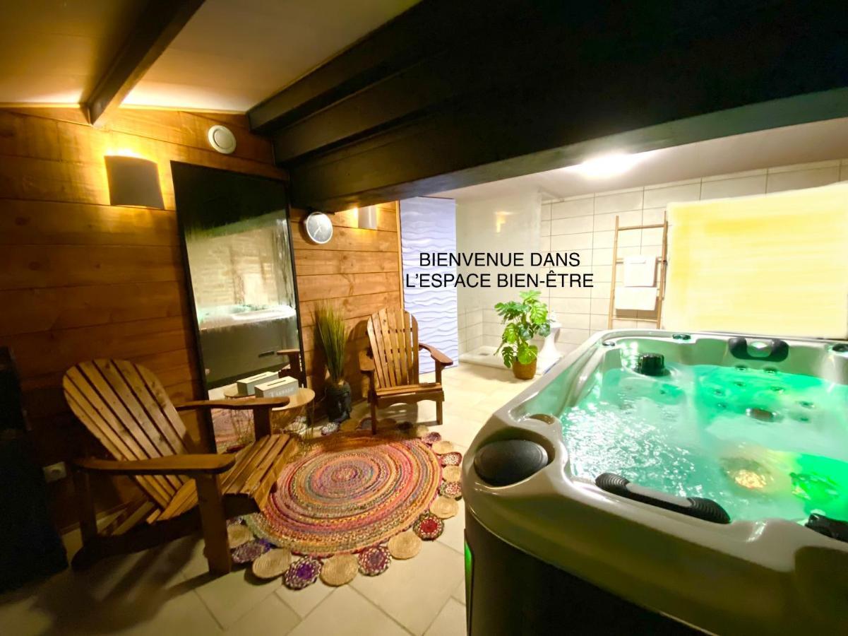 Le Cocon Boheme - Maison Climatisee Au Coeur De Sarlat - Parking - Piscine Chauffee - Spa Et Massages Buitenkant foto