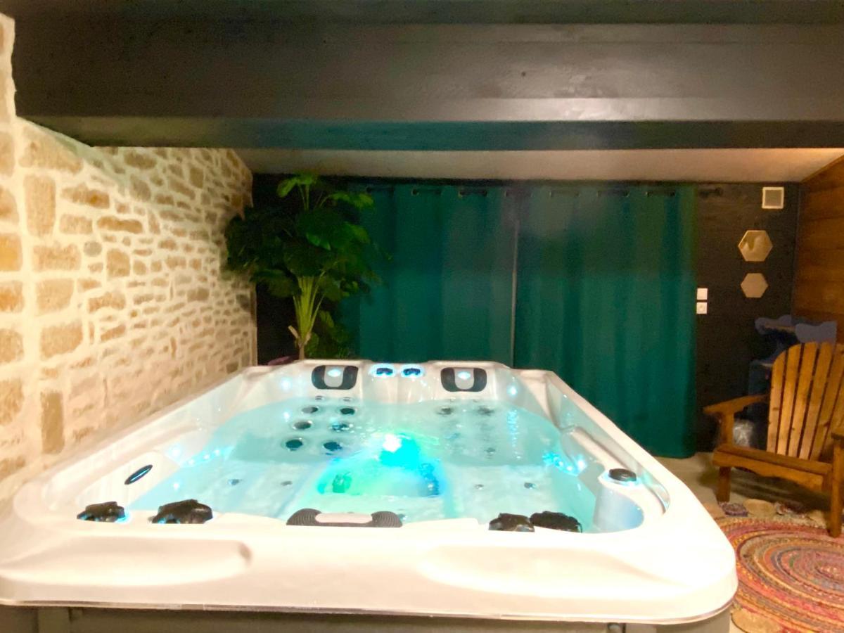 Le Cocon Boheme - Maison Climatisee Au Coeur De Sarlat - Parking - Piscine Chauffee - Spa Et Massages Buitenkant foto