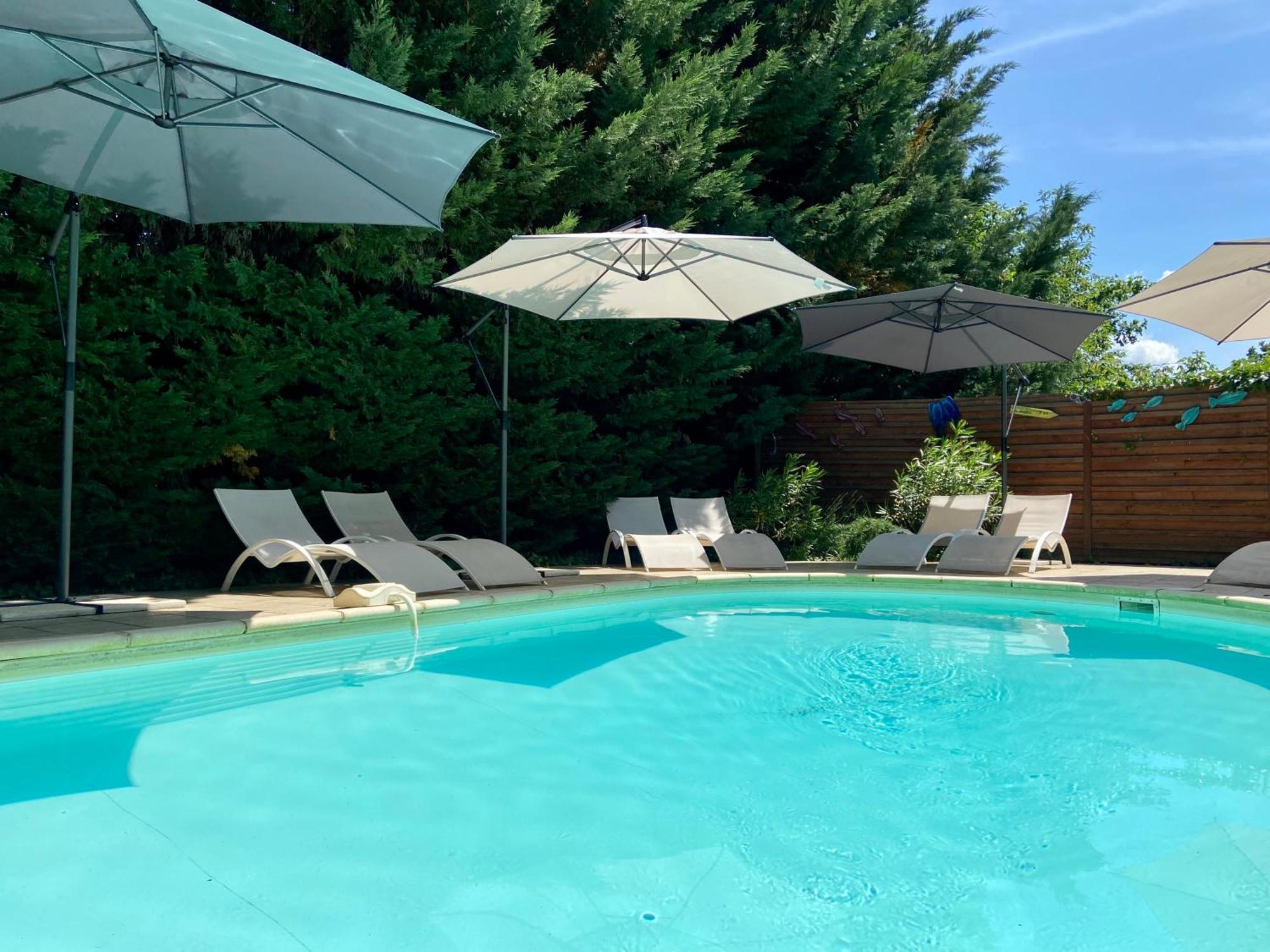 Le Cocon Boheme - Maison Climatisee Au Coeur De Sarlat - Parking - Piscine Chauffee - Spa Et Massages Buitenkant foto